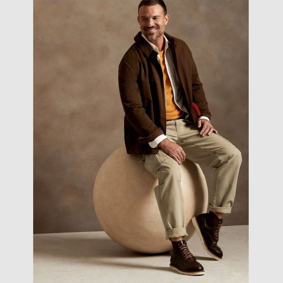 Banana Republic Heritage Relaxed Fit Cargo Tan - Picture 2 of 8